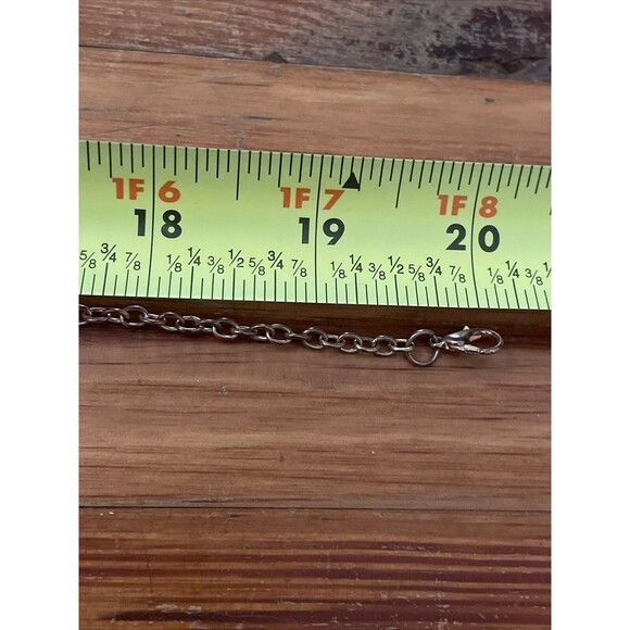 Iridescent Green Teardrop Cluster Statement Necklace 20 inches - Picture 5 of 9